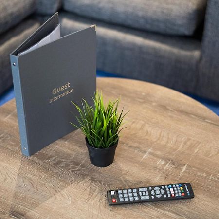 3Rm Flat, Smart Tv'S, Close To All Amenities ラネリー エクステリア 写真