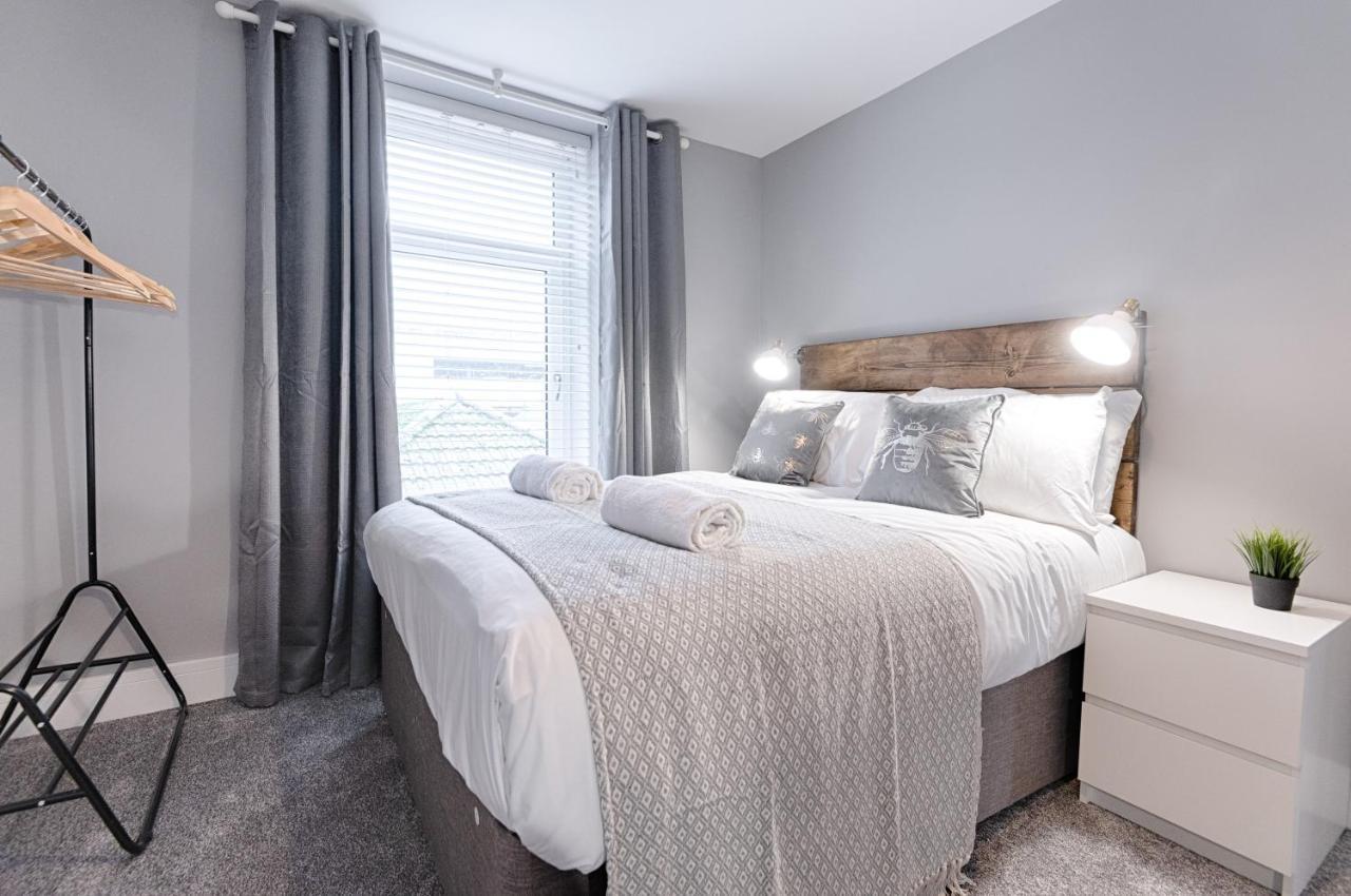 3Rm Flat, Smart Tv'S, Close To All Amenities ラネリー エクステリア 写真