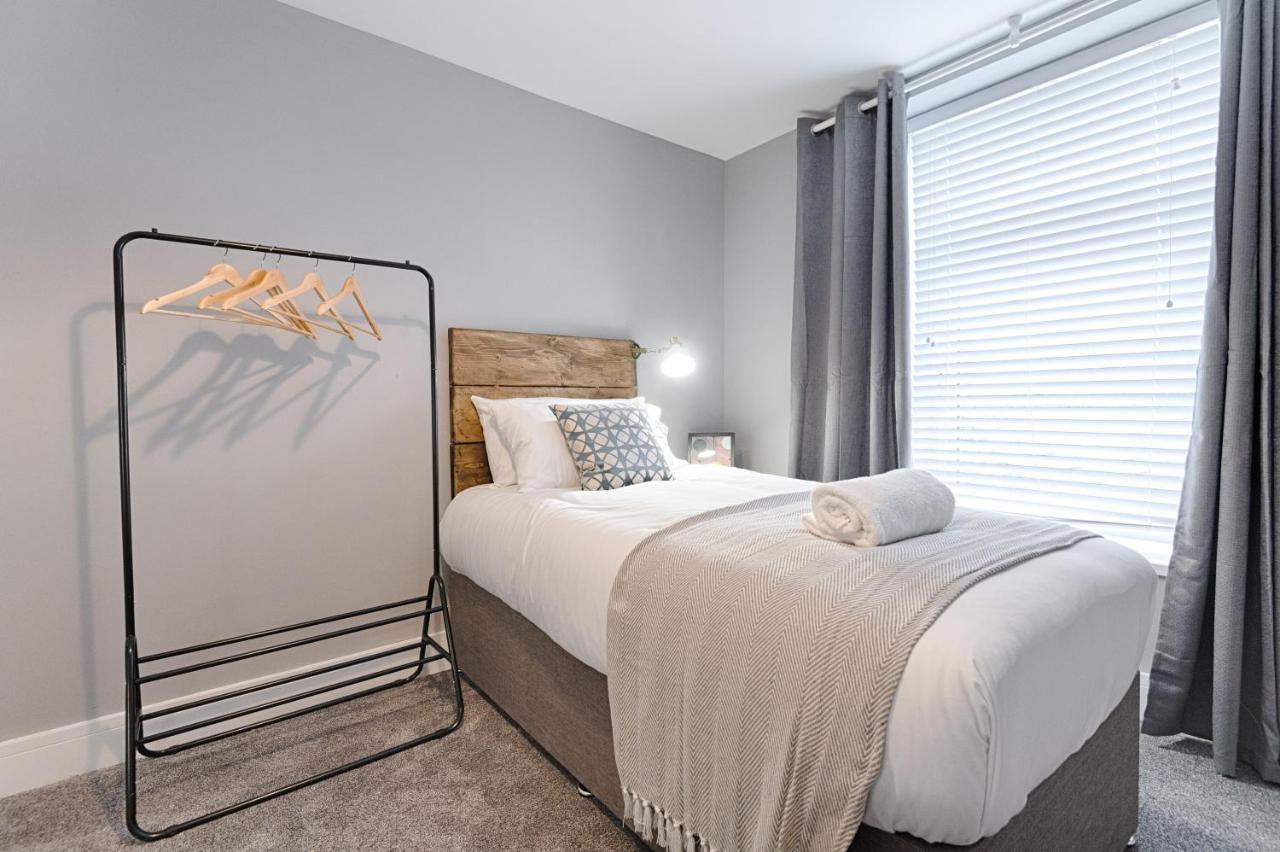 3Rm Flat, Smart Tv'S, Close To All Amenities ラネリー エクステリア 写真